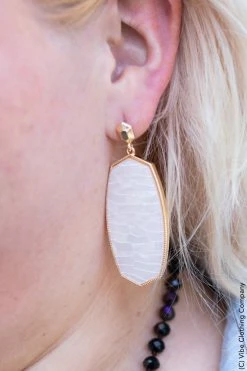 003 All I Hear Earrings New Jewelry