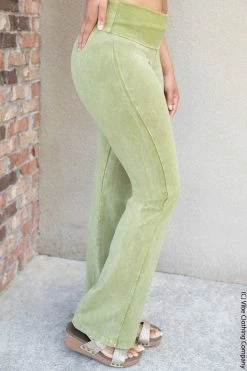 005 All American Straights - Avocado