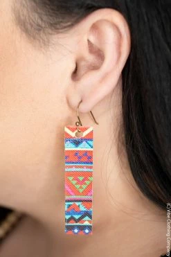 ViVi Liam Jewelry Aztec Earrings - Bar