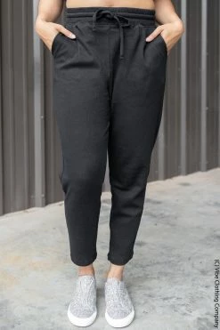 001 Black Tapered Trouser Joggers New Bottoms