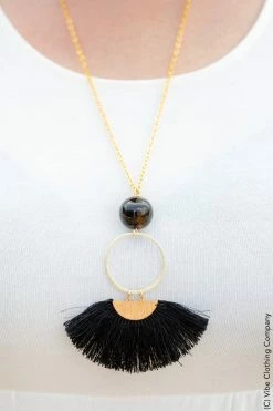 Vivi Liam New Jewelry Buckaroo Black Necklace