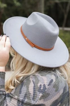 033 New Arrivals Chic Rancher Hat