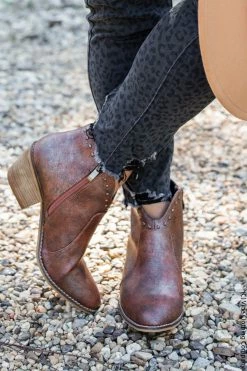 Corky Distressed Darlin' Booties