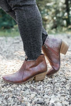 Corky Distressed Darlin' Booties