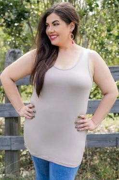 001 Fitted Layering Tanks