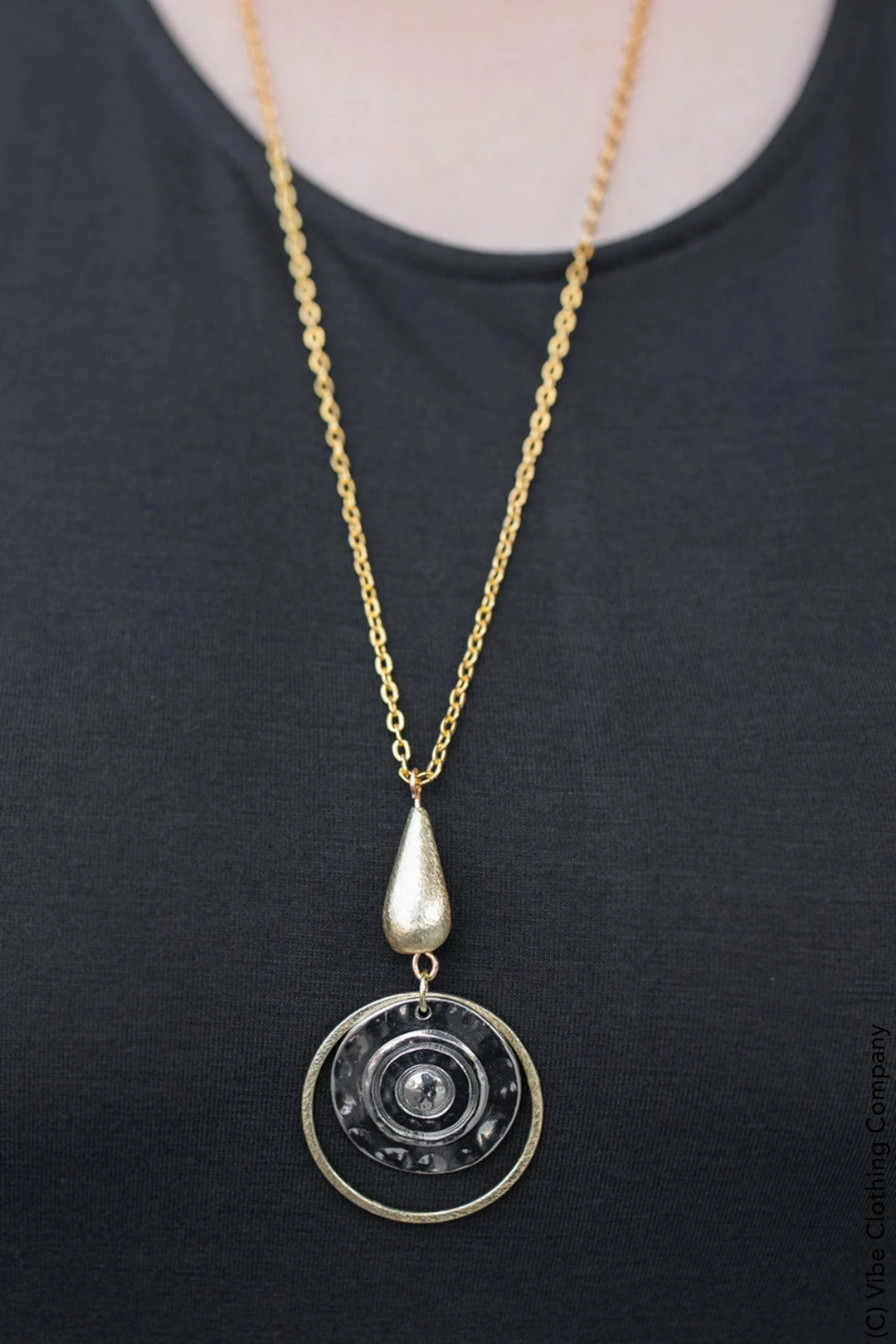 Vivi Liam New Jewelry Fly Me To The Moon Necklace 3 Vivi Liam New Jewelry Fly Me To The Moon Necklace