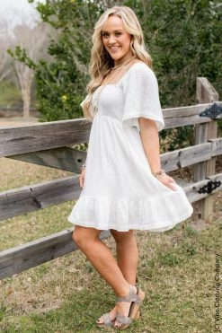 004 New Dresses Innocent Isle Dress