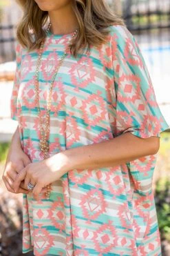 022 Kiss The Girl Top