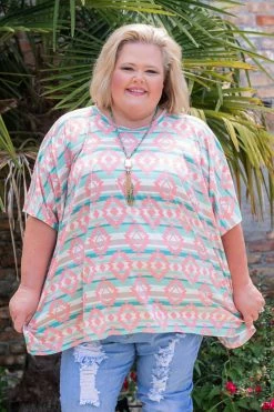 022 Kiss The Girl Top