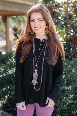 006 Mountain Top Thermal - Black New Tops