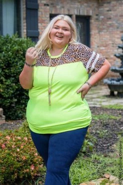 035 New Tops Laser Leopard Top