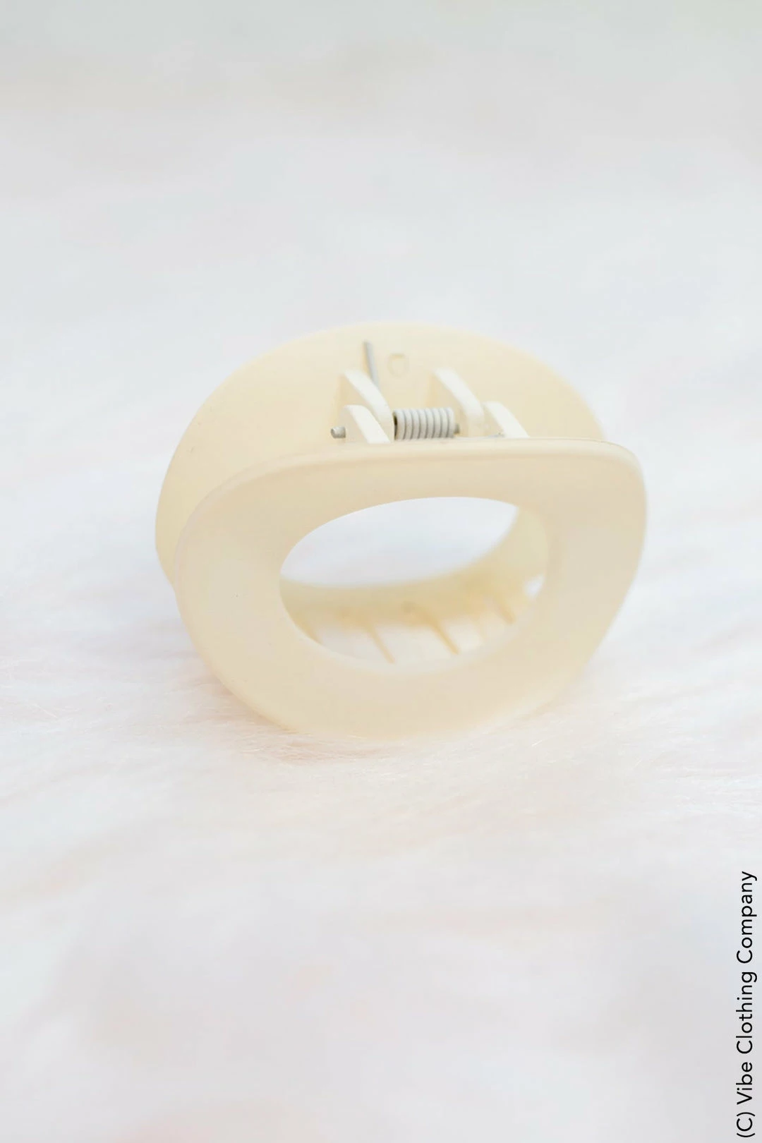 Love And Repeat No Stopping Now Hair Claw New Tops 6 Love And Repeat No Stopping Now Hair Claw New Tops