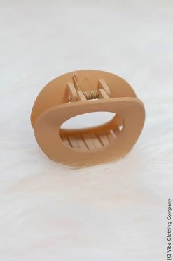 Love And Repeat No Stopping Now Hair Claw New Tops 12 Love And Repeat No Stopping Now Hair Claw New Tops