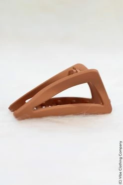 Love And Repeat On My Way Hair Claw New Arrivals 13 Love And Repeat On My Way Hair Claw New Arrivals