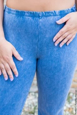 005 All American Flares - Rainy New Bottoms 9 005 All American Flares - Rainy New Bottoms