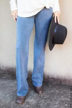 005 All American Straights - Rainy New Bottoms