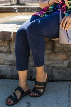 005 New Bottoms All American Cropped Skinnies - Starry