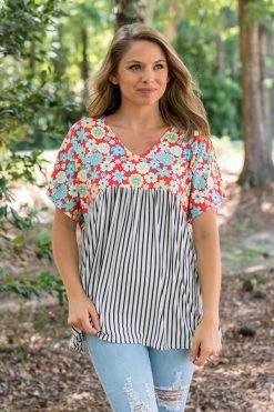 044 New Tops Tropical Treasures Top