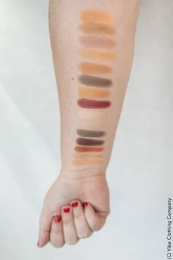 025 Easy Eyes Eyeshadow Palette - Valentina New Arrivals