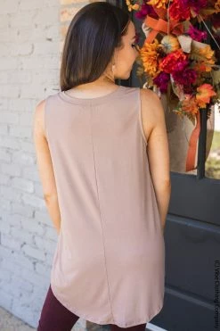 001 New Basics Victory Tank - Hazelnut