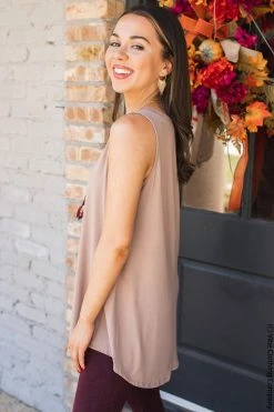 001 New Basics Victory Tank - Hazelnut