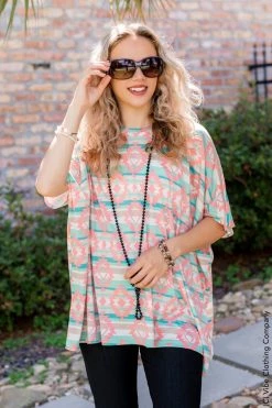 022 Kiss The Girl Top