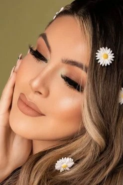 025 Daisy Daze Eyeshadow Palette New Arrivals 7 025 Daisy Daze Eyeshadow Palette New Arrivals