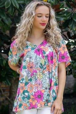 056 Flower Power Top