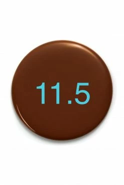 025 Flawless Stay Foundations