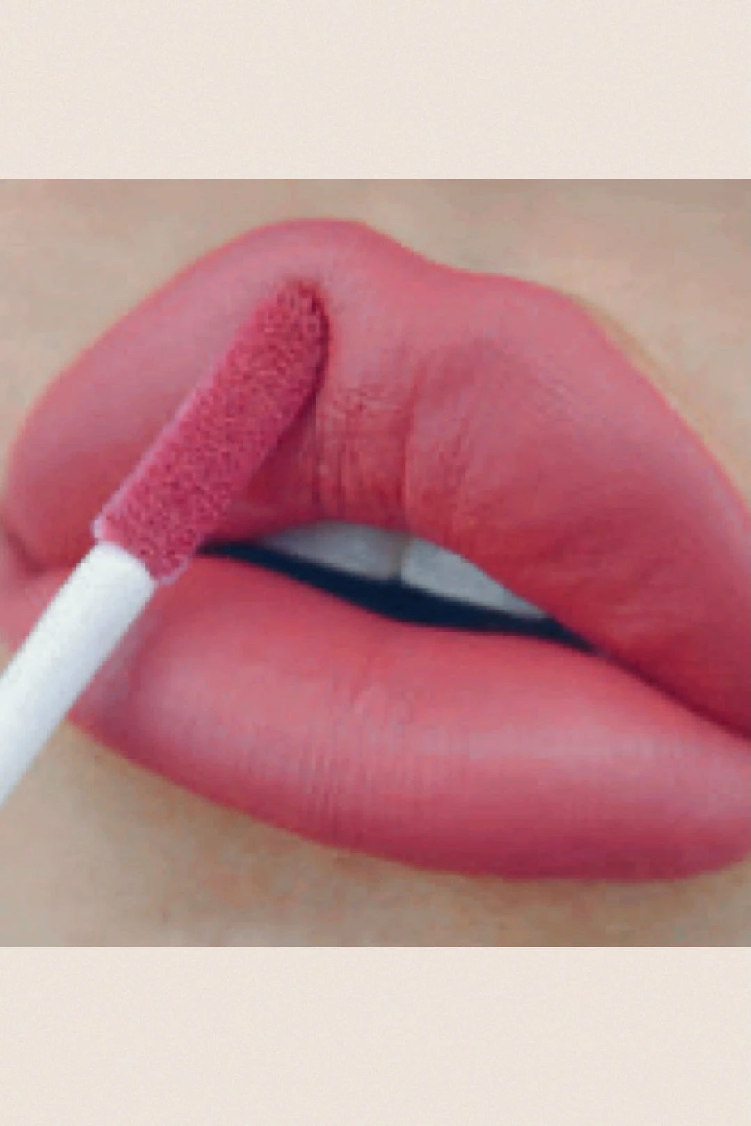 025 My Lips Are Sealed - Bare 3 025 My Lips Are Sealed - Bare