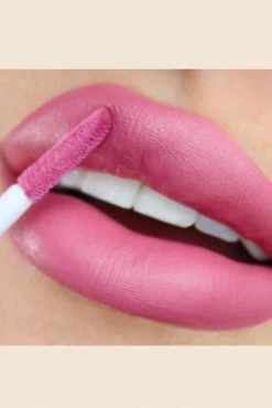 025 My Lips Are Sealed - Last Chance