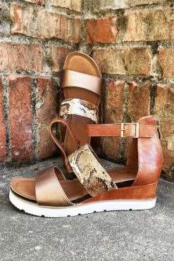 Corkys Livingston New Shoes Montana Sandals